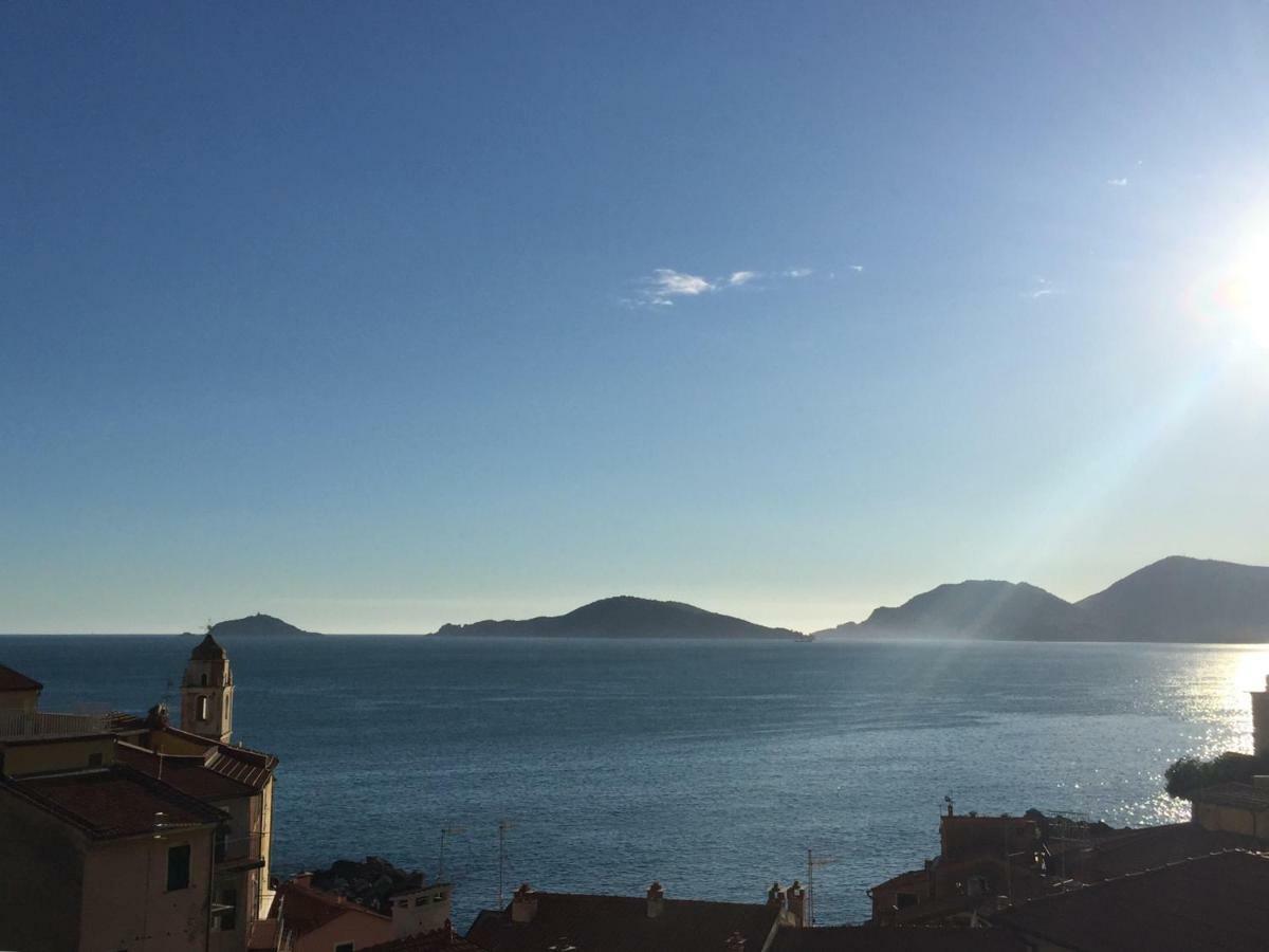 Appartamento Un Giorno Di Sole Lerici Extérieur photo
